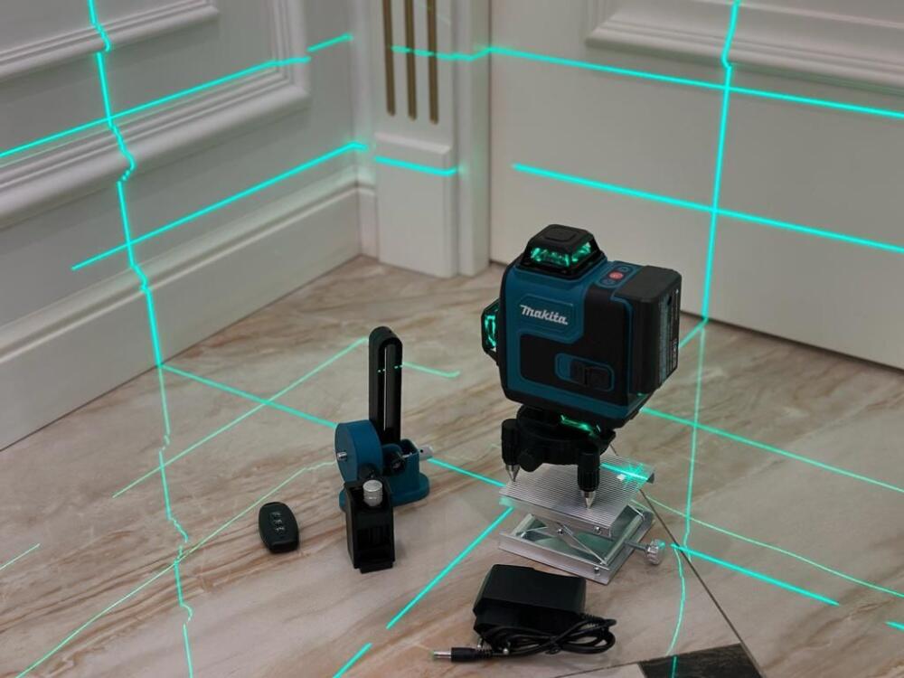 Лазерный уровень Makita led 16 lines