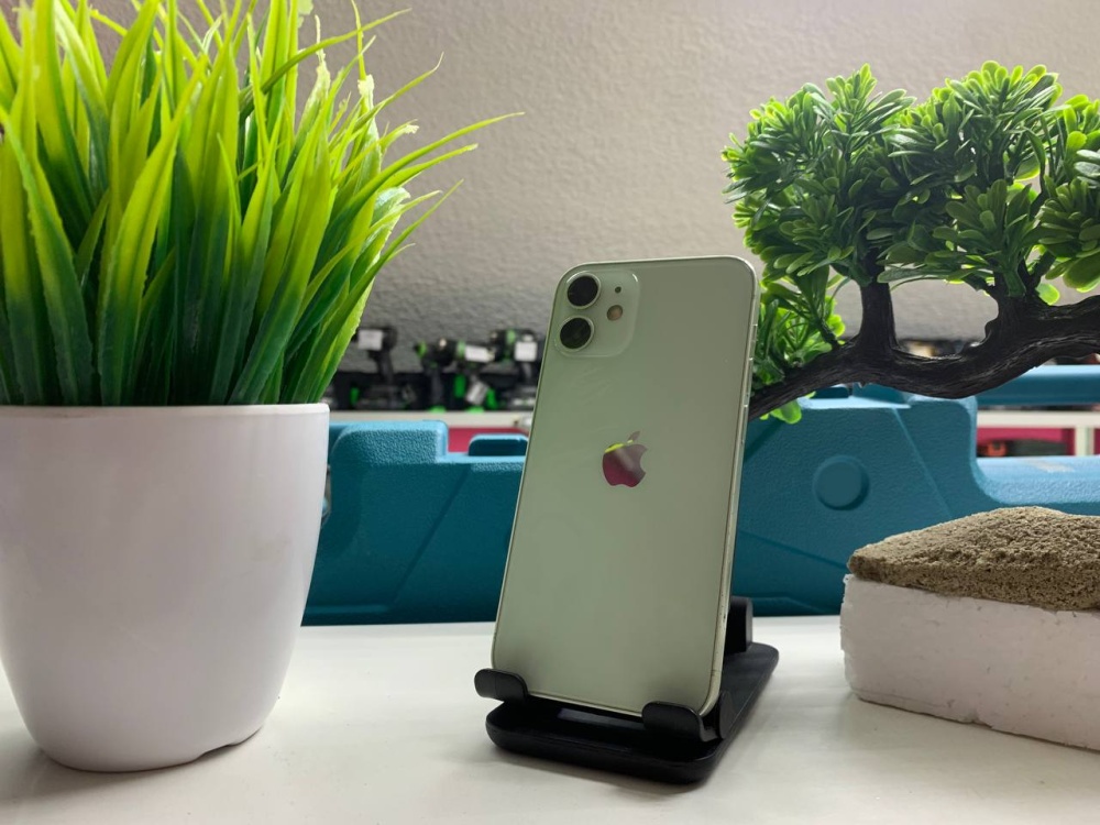 Смартфон iPhone 12 mini 128 Gb