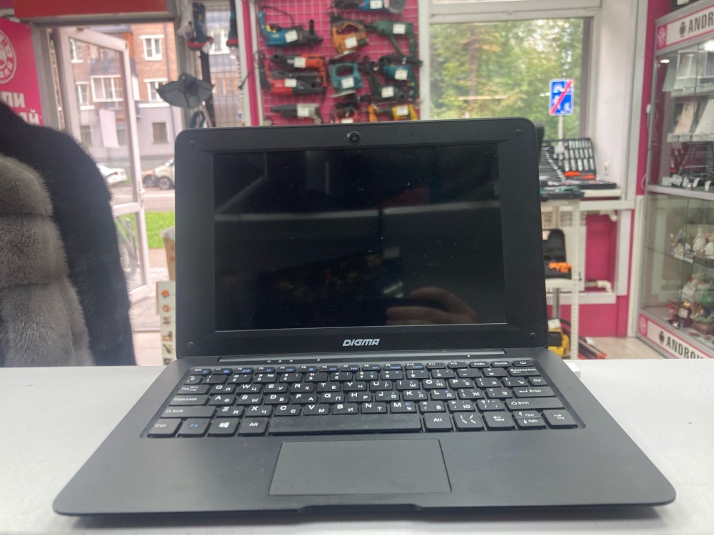 Ноутбук Digma eve 10 c300