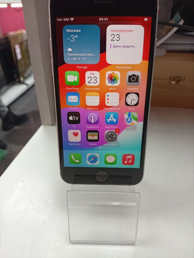Смартфон iPhone SE 2020 64 Gb