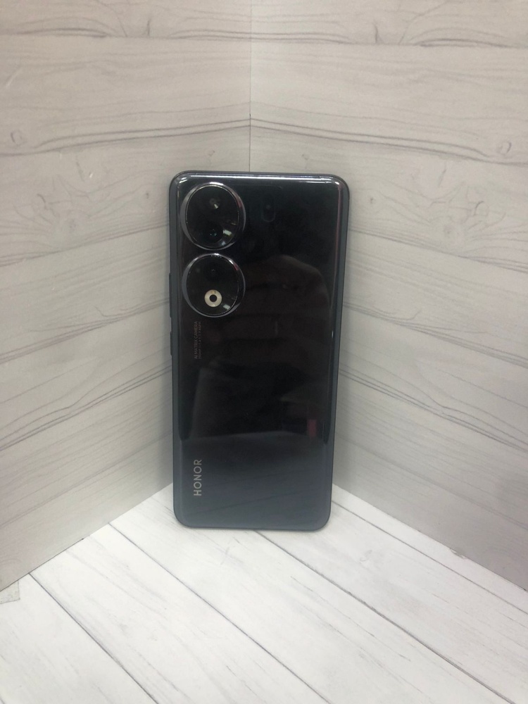 Смартфон Honor 90 8/256
