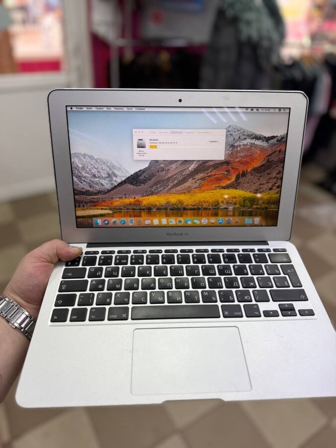 Ноутбук Macbook Air 13 2011