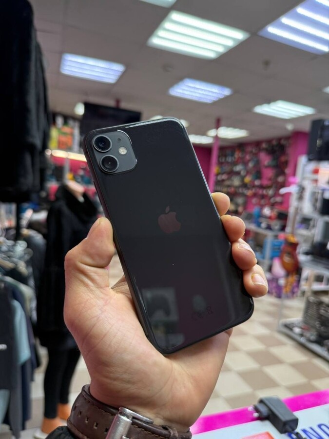 Смартфон iPhone 11 128 Gb