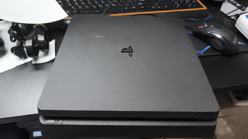 Игровая приставка Sony PlayStation 4 slim
