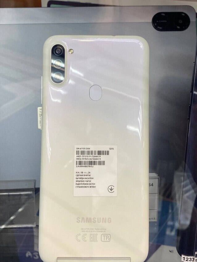 Смартфон Samsung A11 32гб бел