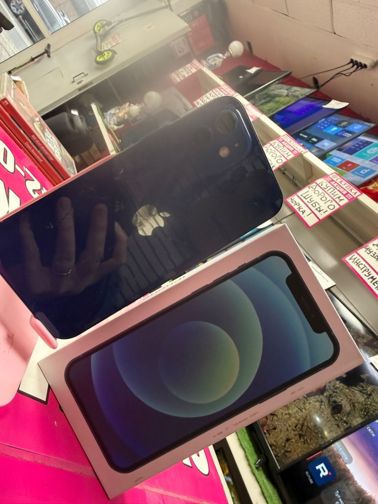 Смартфон iPhone 12 128 Gb