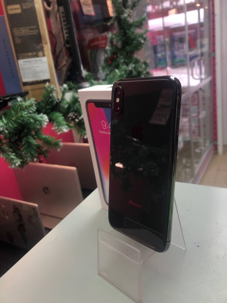 Смартфон iPhone X 256Gb