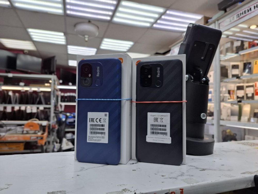 Смартфон Xiaomi Redmi 12C