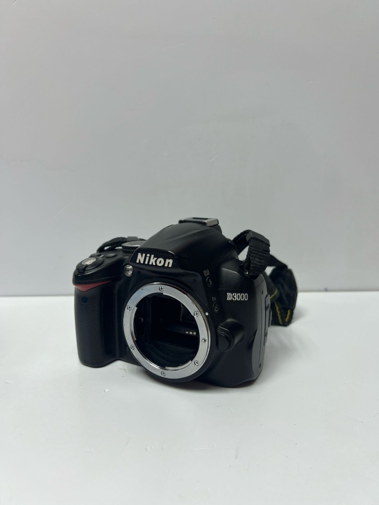 Фотоаппарат Nikon D3000