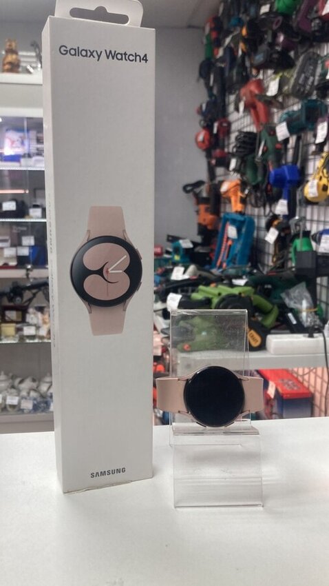 Часы samsung watch 4