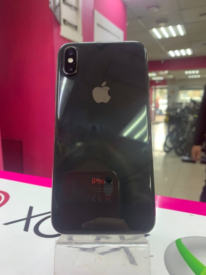 Смартфон iPhone X 64Gb