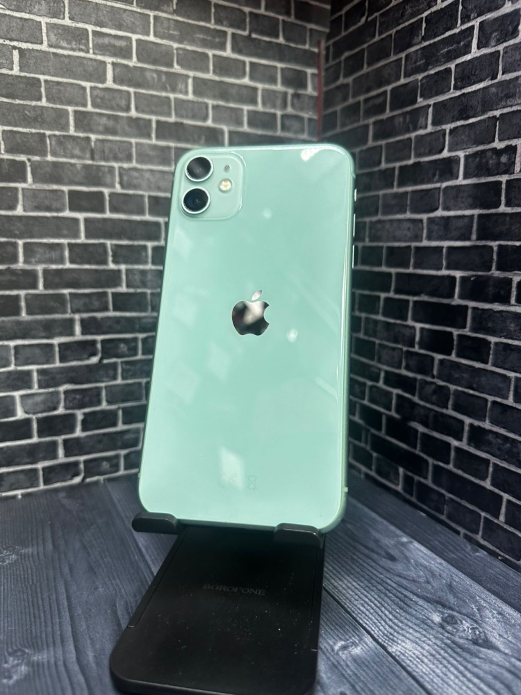 Смартфон iPhone 11 64Gb 72%