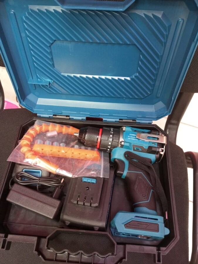 Шуруповерт Makita 26v