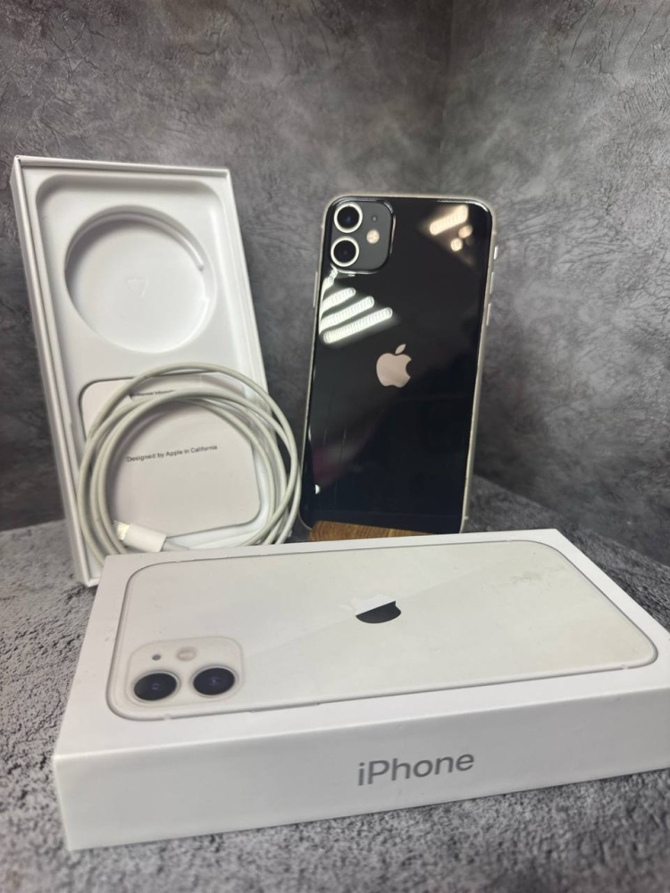 Смартфон iPhone 11 128 Gb