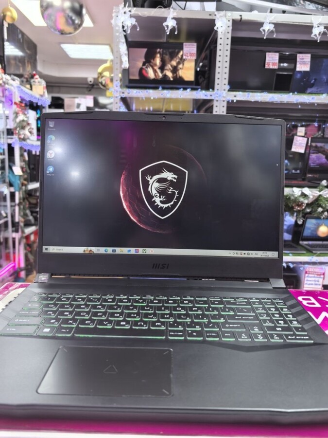 Ноутбук MSI 11th i7|11800h|16|512|8