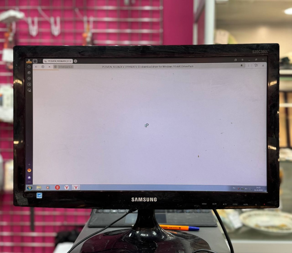 Монитор Samsung s20c300l