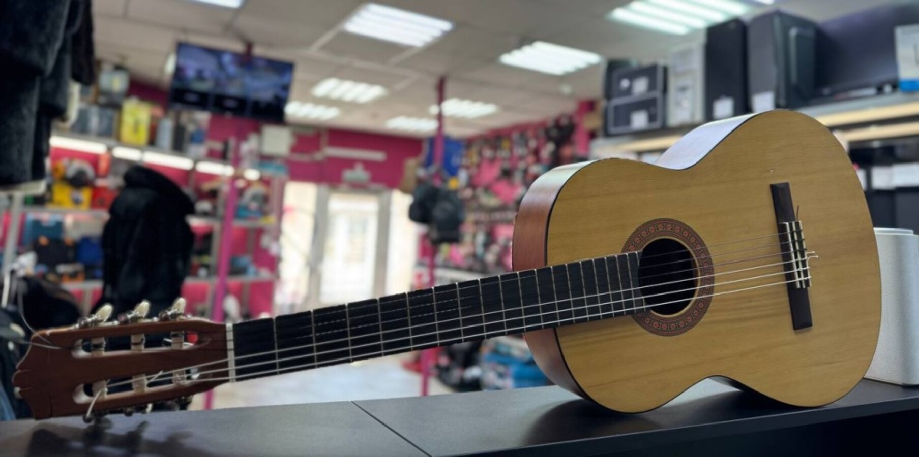 Гитара Yamaha C40M