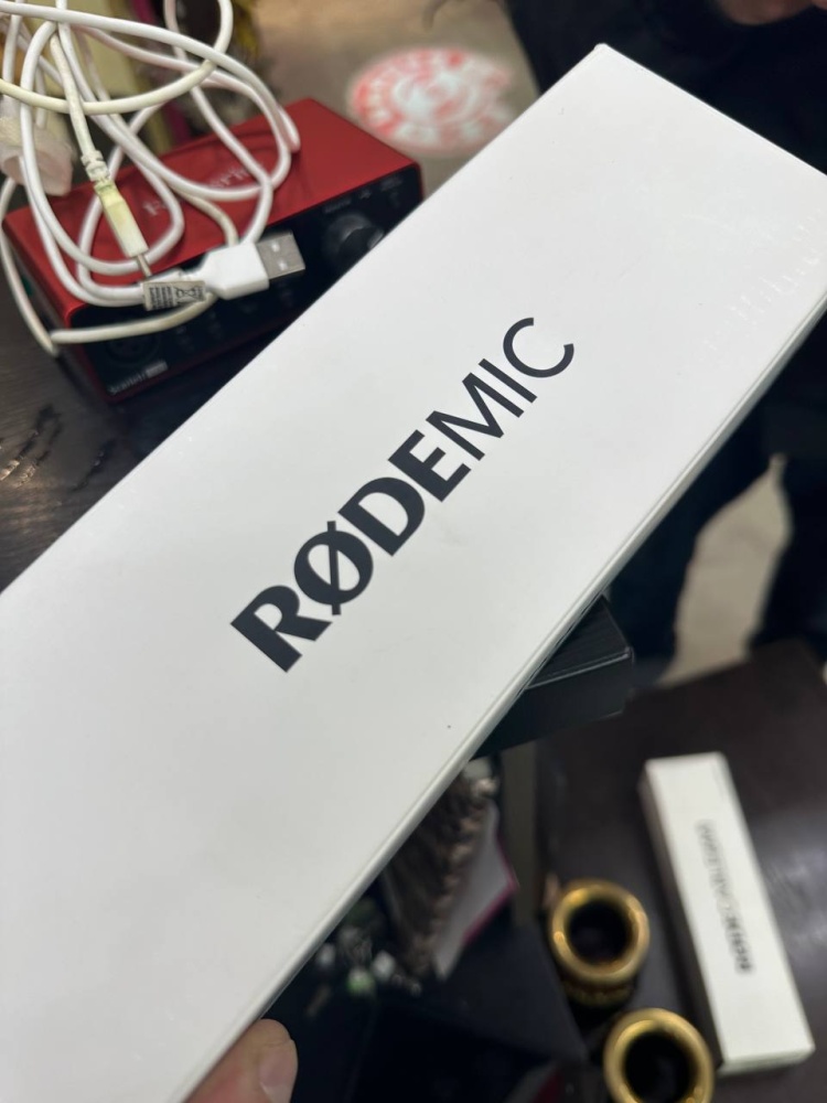 Микрофон Rode Nt1