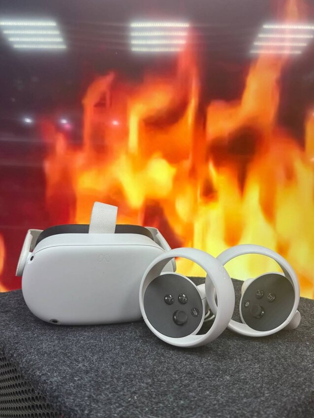 Шлем виртуальной реальности OCOLUS QUEST