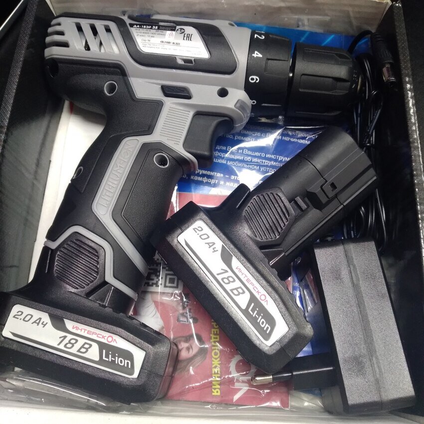 Шуруповерт  интерскол да 18эр