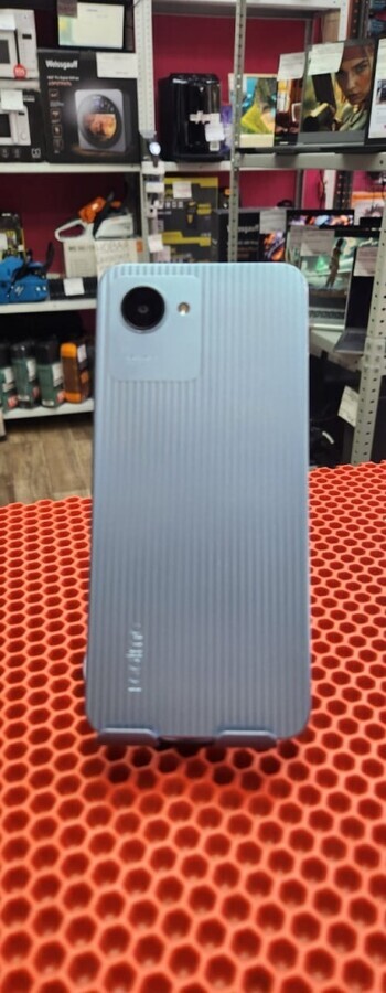 Смартфон Realme C30