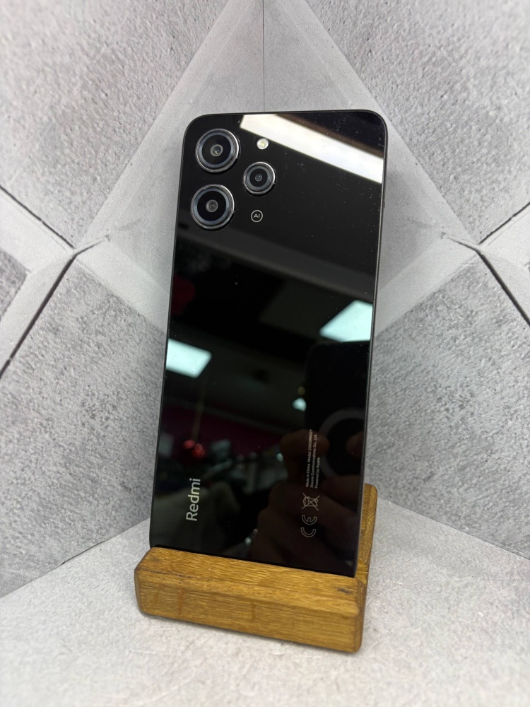 Смартфон Xiaomi Redmi note 12