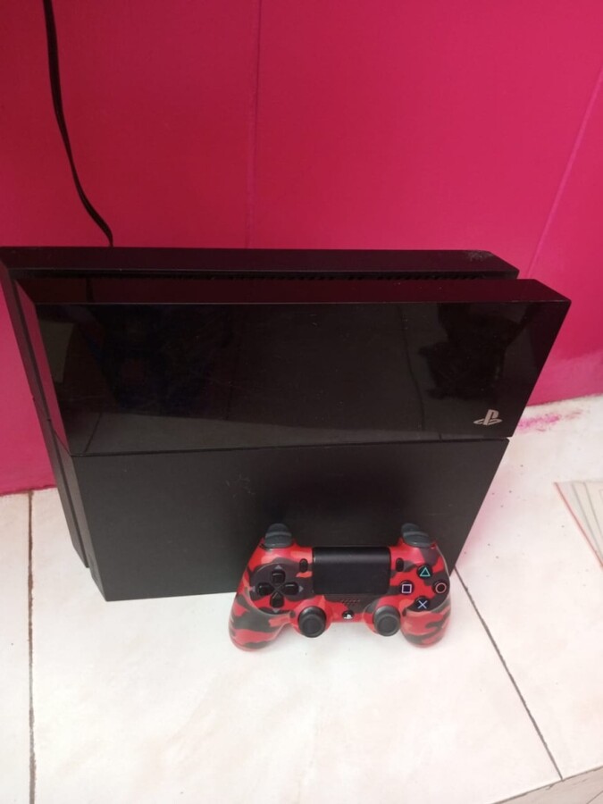 Игровая приставка Sony PlayStation 4 fat 500гб