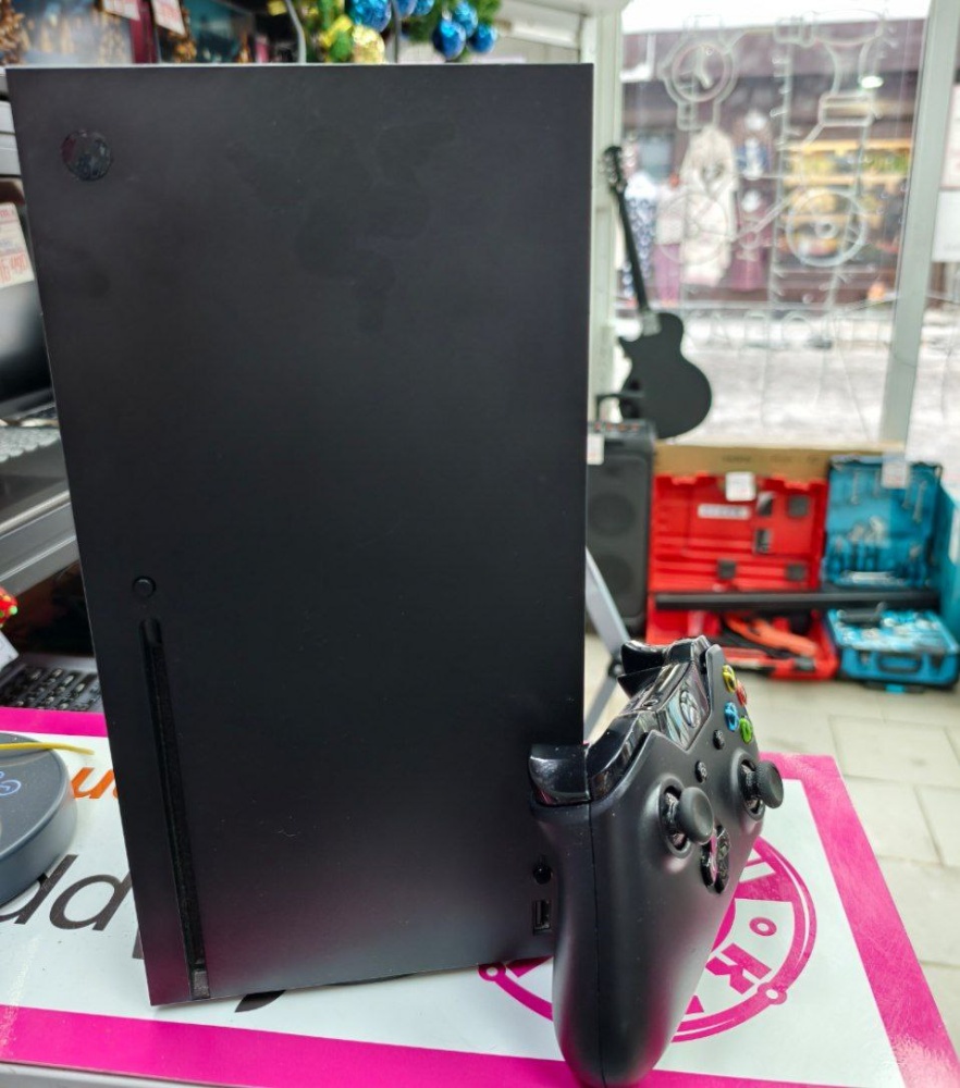 Игровая приставка XBOX Series X 1tb