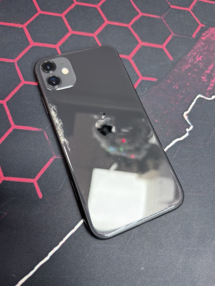 Смартфон iPhone 11 64Gb