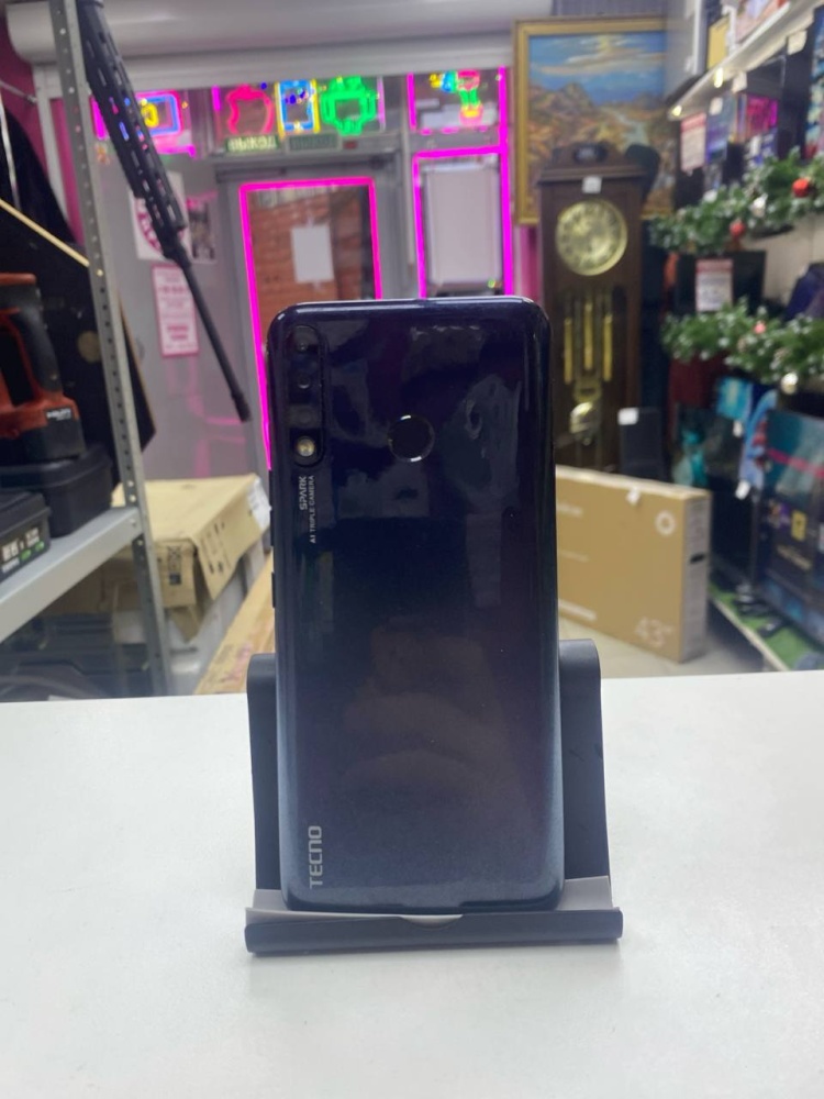 Мобильный телефон Tecno Spark 4 32gb