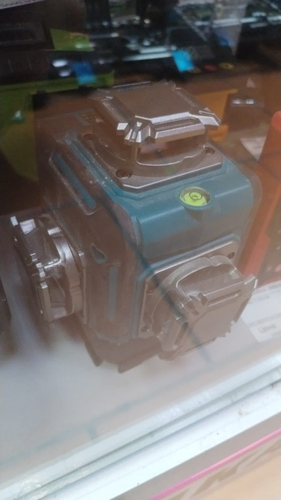 Лазерный уровень Макита