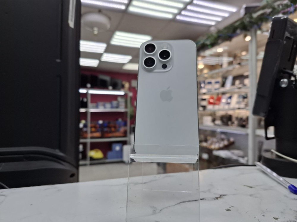 Смартфон iPhone 15 PRO 1 TB