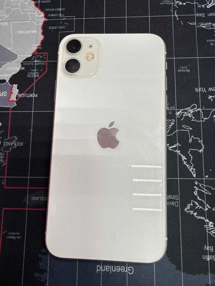 Смартфон iPhone 11 128 Gb