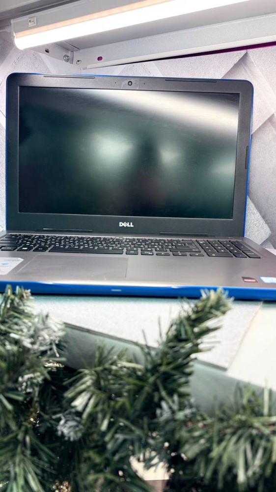 Ноутбук Dell i5-7200/16/ssd 120