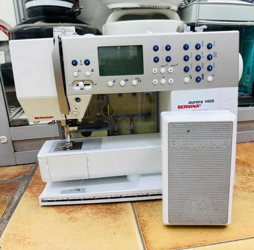 Швейная машина AURORA BERNINA 1405