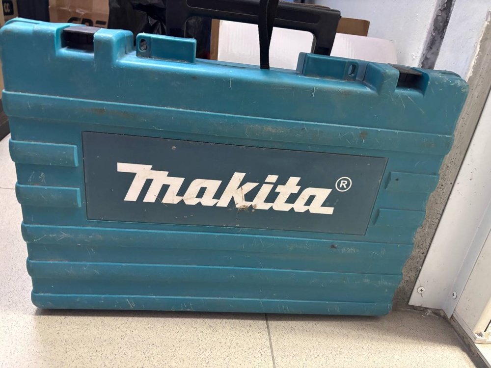 Набор инструментов 3 в 1 Макита