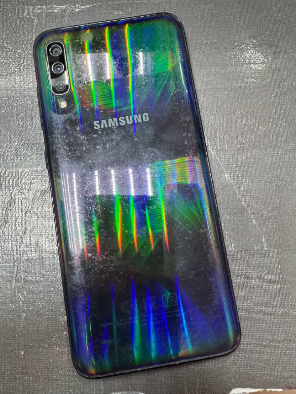 Смартфон Samsung A70 2019 6/128