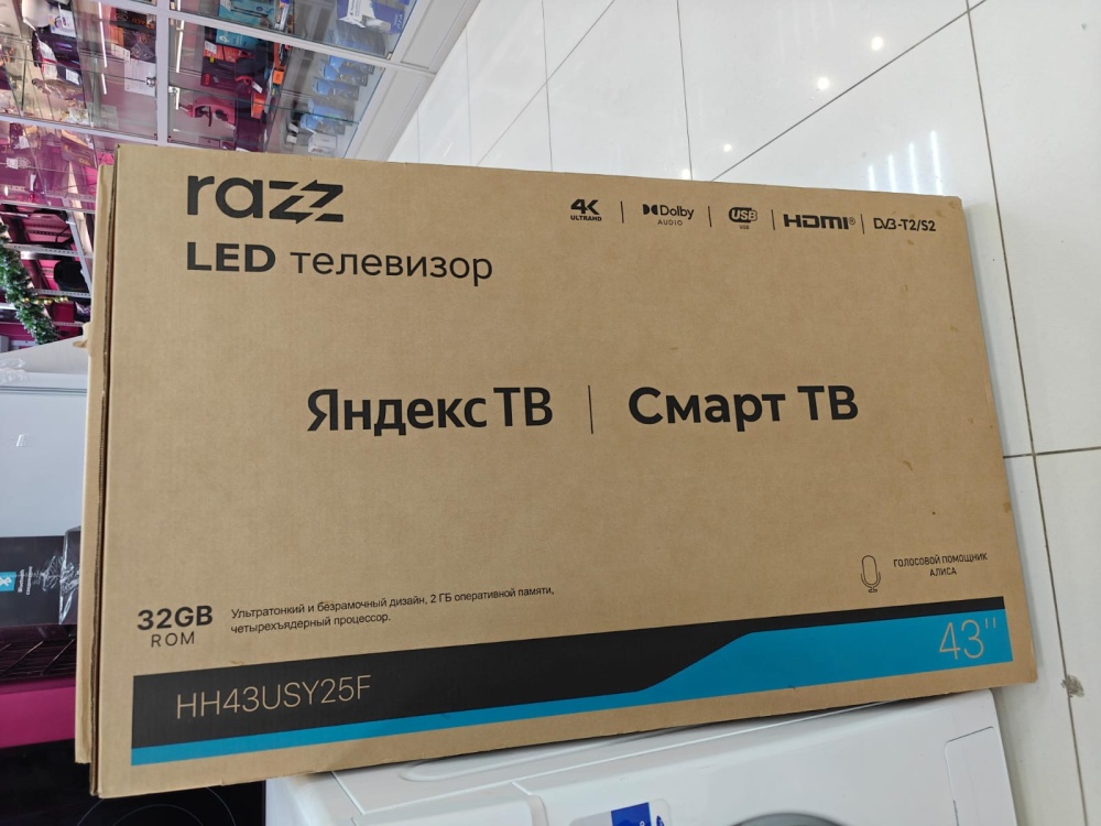 Телевизор Razz 43"