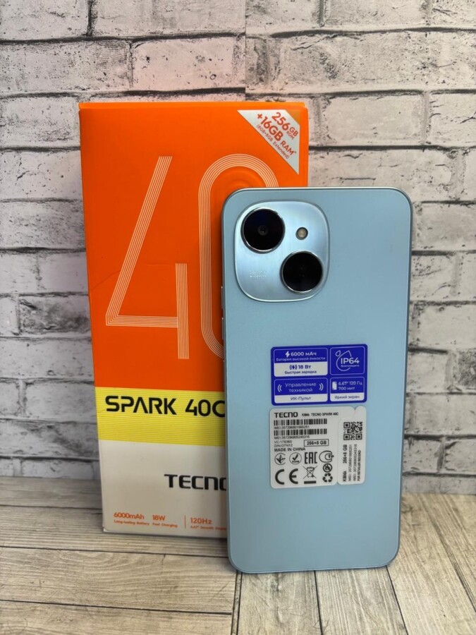 Мобильный телефон Tecno spark 40c  8/256