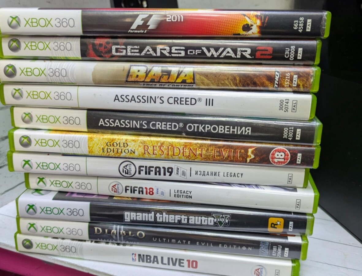 Игровая приставка XBOX 360