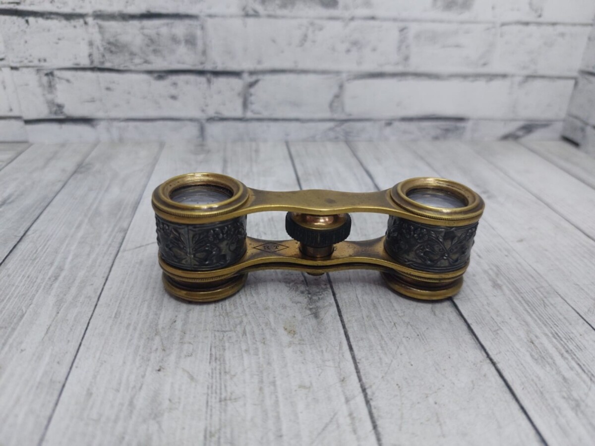 Бинокль театральный Tovast Roman