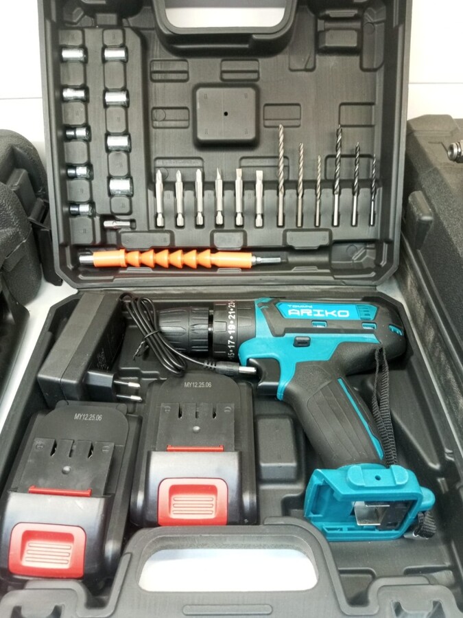 Шуруповерт Tommy Ariko