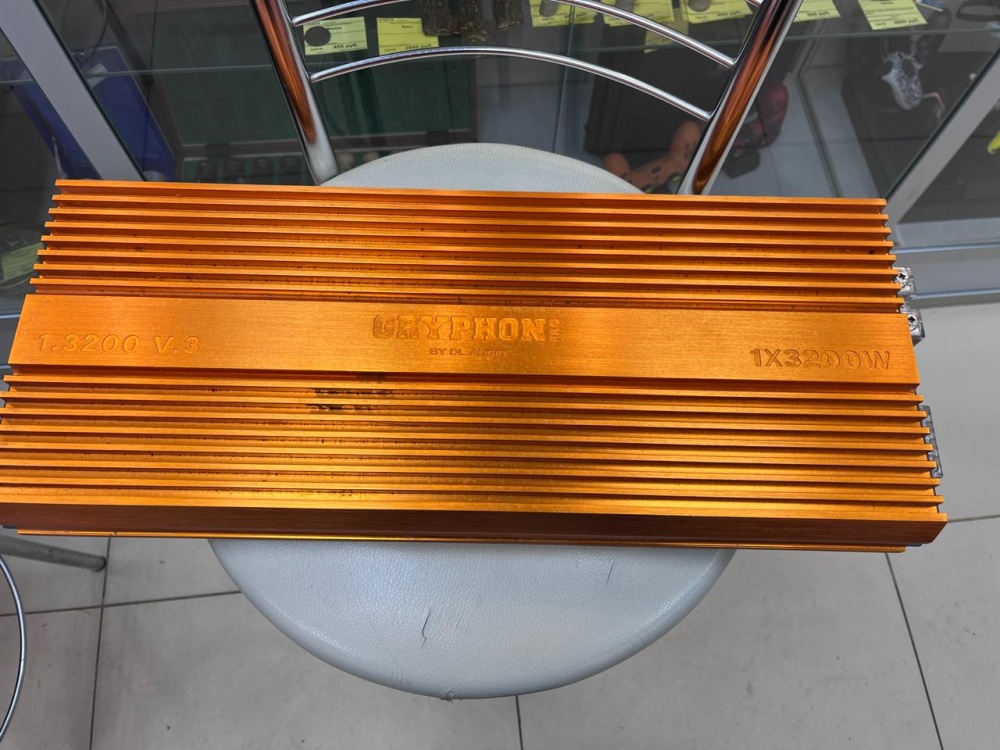 Автоусилитель DL audio Gryphone Pro 1.3200