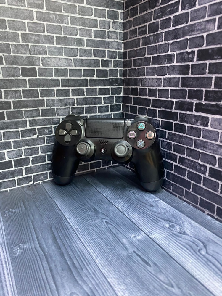 Геймпад Dualshock 4