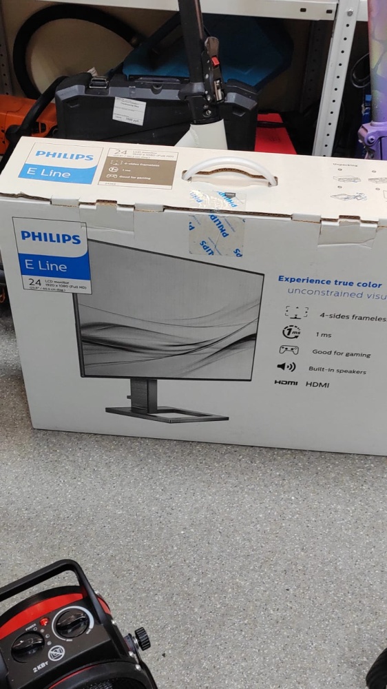 Монитор PHILIPS