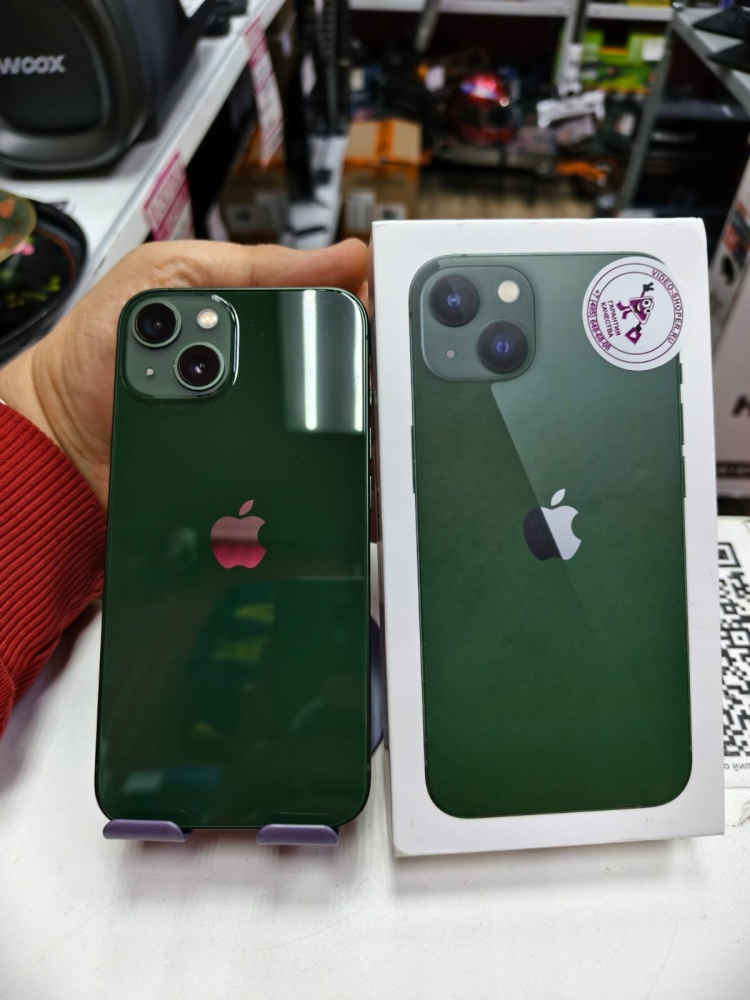 Смартфон iPhone 13 128 Gb