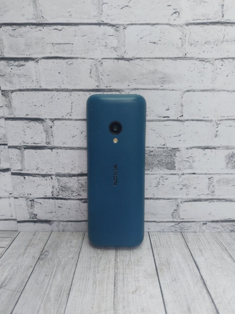 Мобильный телефон Nokia