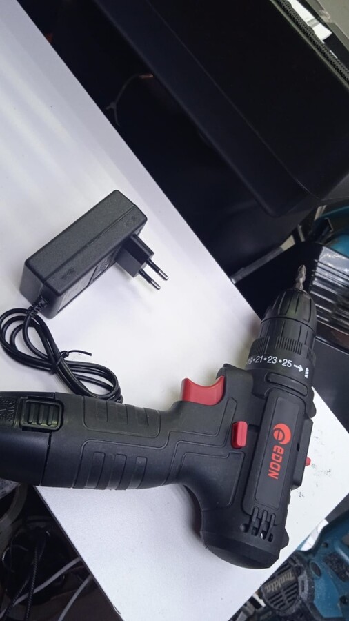 Шуруповерт -дрельEDON