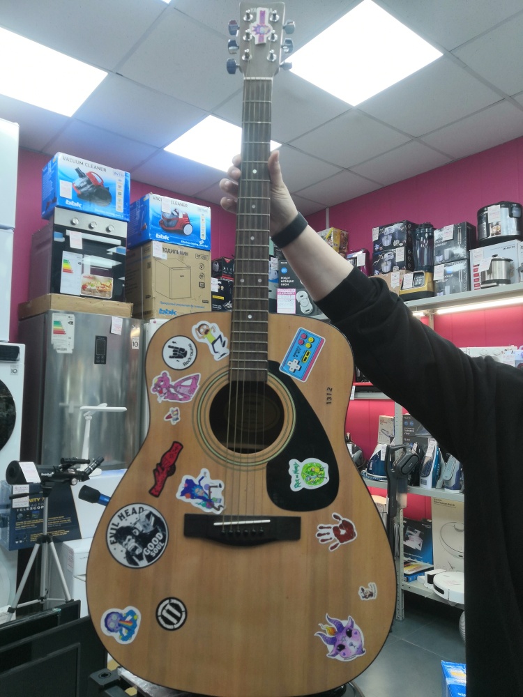 Гитара yamaha F310