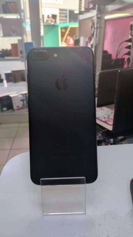 Смартфон iPhone 7+ 32Gb